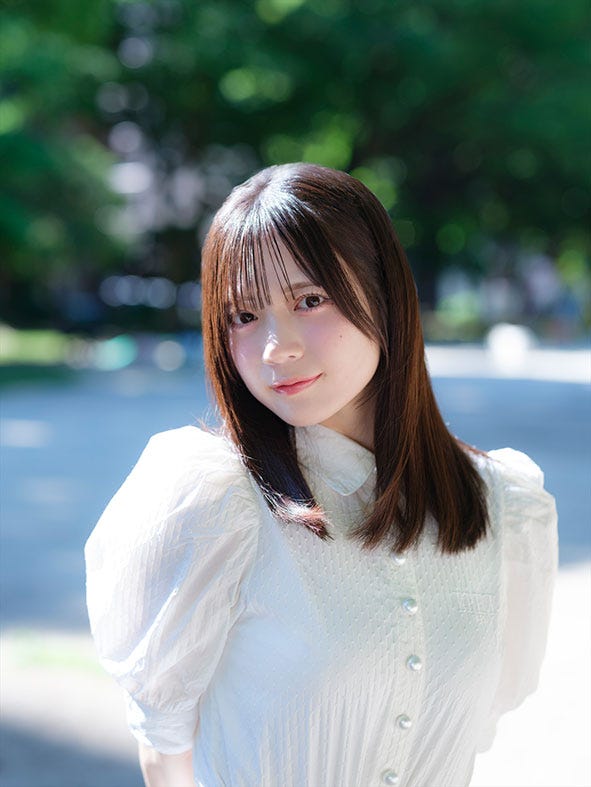 坂本真凛(C)『日経エンタテインメント!SKE48 8期生 フォトブック〜約束。〜』(日経BP)撮影/青山裕企