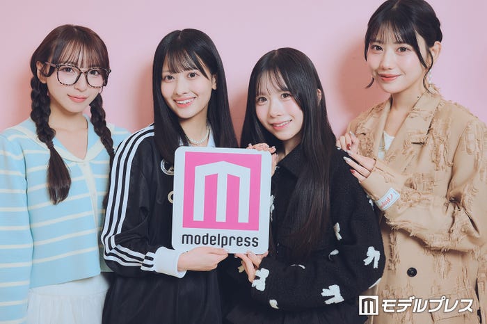 (左から)塩川莉世、庄司なぎさ、栗田なつか、白石まゆみ(C)モデルプレス
