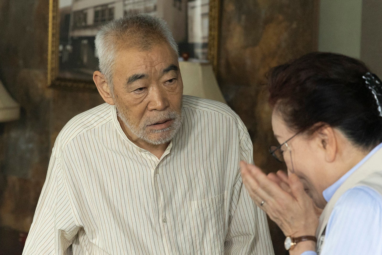 柄本明「新宿野戦病院」第1話より（C）フジテレビ