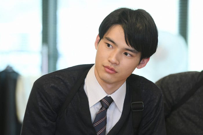 岡田健史/「MIU404」第4話より(C)TBS