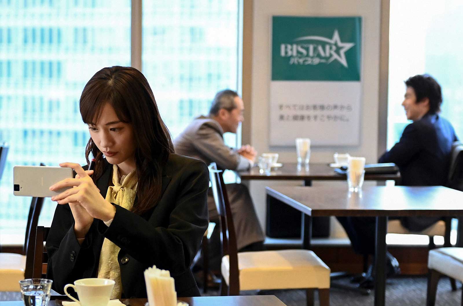 綾瀬はるか「天国と地獄 ～サイコな2人～」第5話より（C）TBS