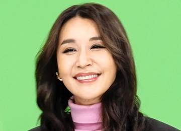 鈴木紗理奈 ベスト比4キロ増の現在の体重明かす「足に出ます」 アラフィフ芸能人が続々公表の流れ