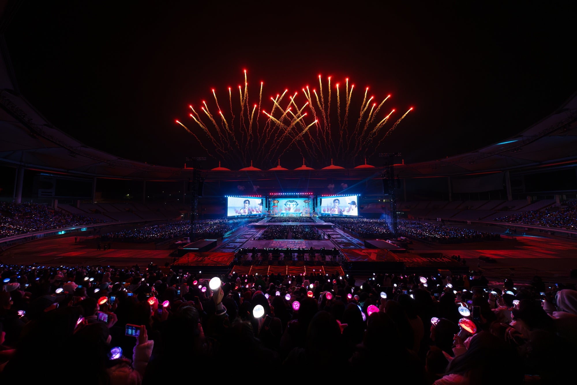 2025 SVT 9TH FAN MEETING＜SEVENTEEN in CARAT LAND＞（P）＆（C）PLEDIS Entertainment