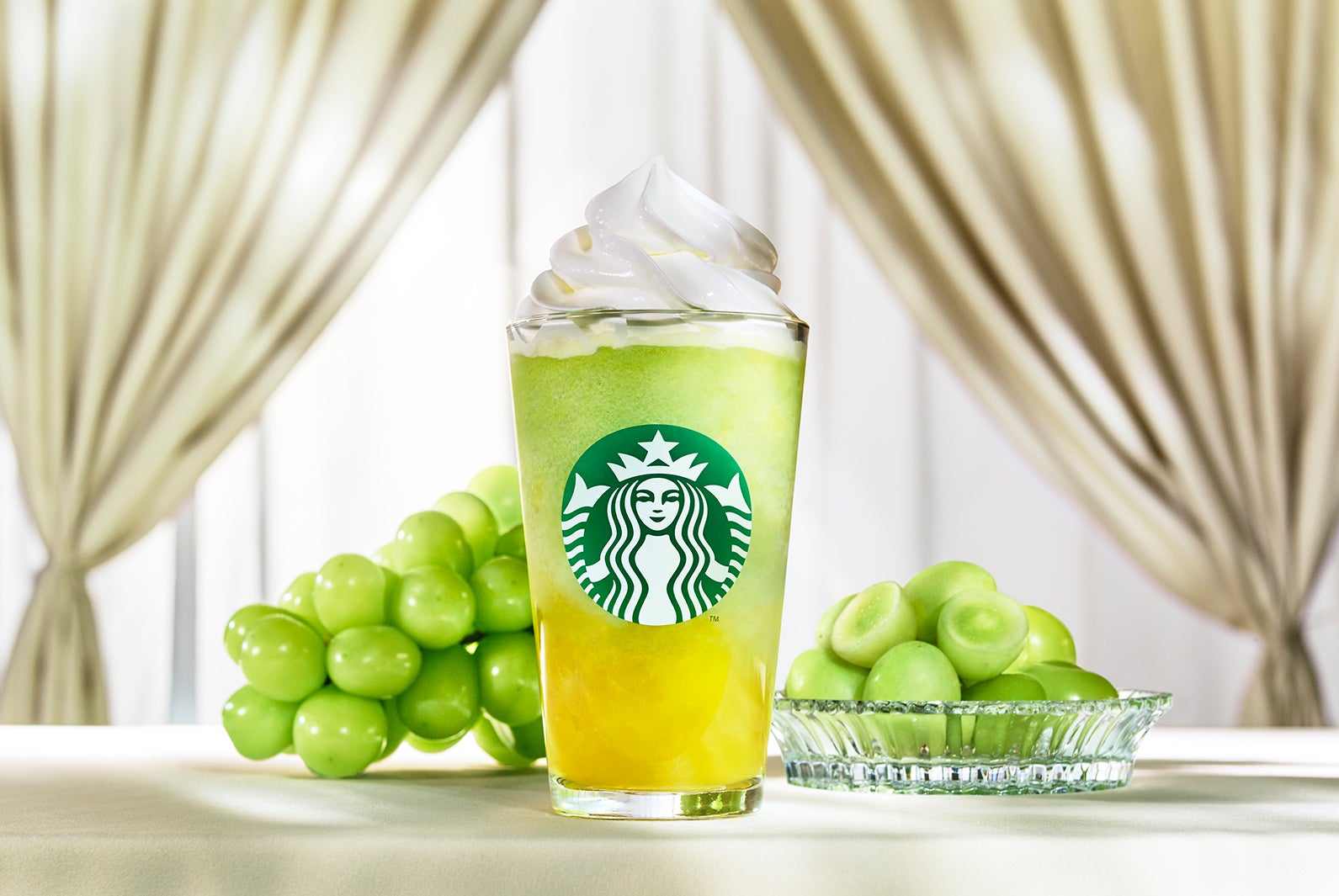 グラン マスカット フラペチーノ（提供写真）