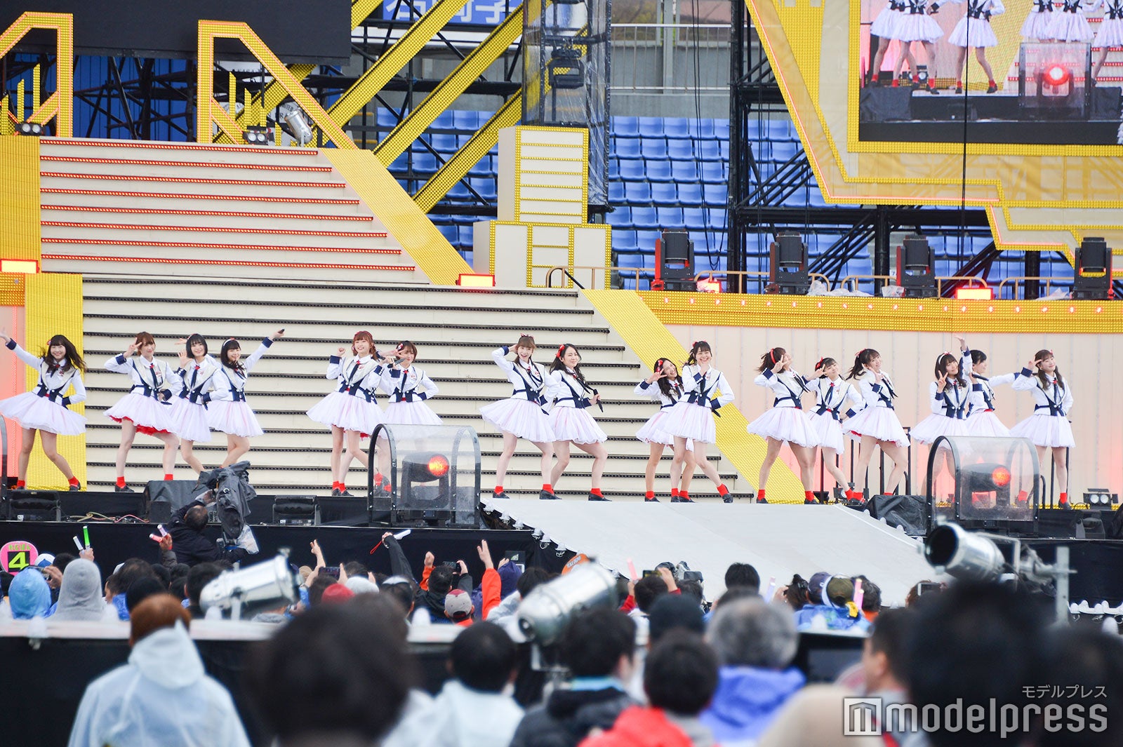 NGT48「AKB48グループ春のLIVEフェスin横浜スタジアム」（C）モデルプレス
