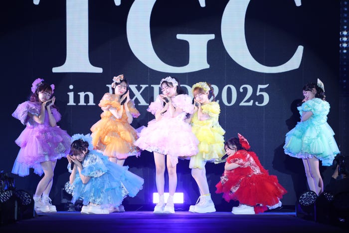 FRUITS ZIPPER(C)マイナビ TGC in 大阪・関西万博 2025