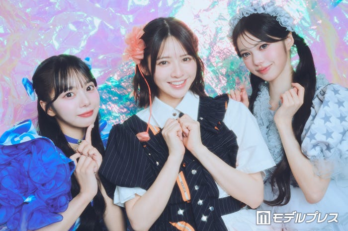 (左から)増田彩乃、鎮西寿々歌、中山こはく(C)モデルプレス