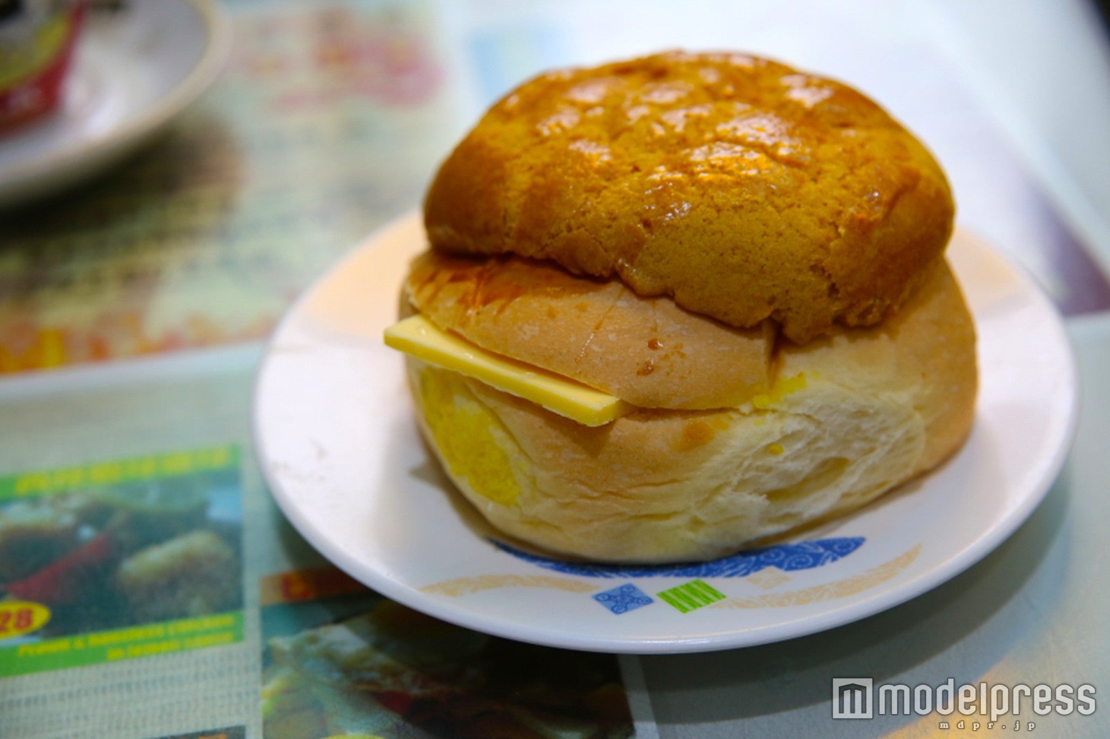 焼きたてメロンパン18香港ドル（C）モデルプレス