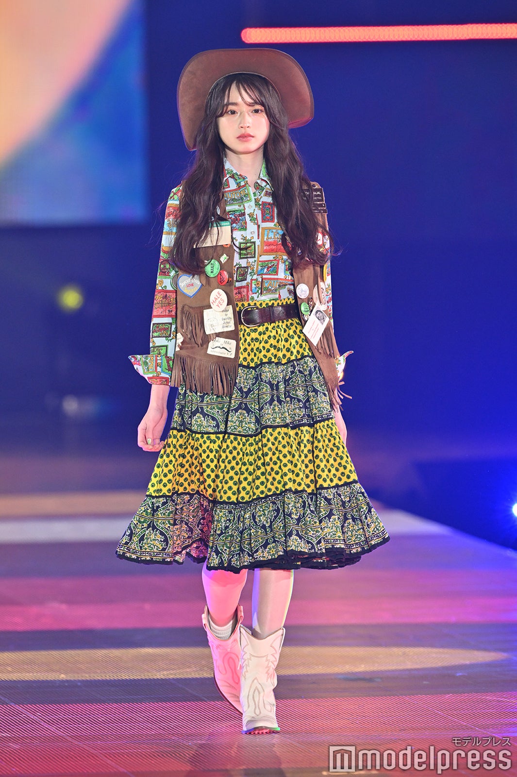 （C）モデルプレス