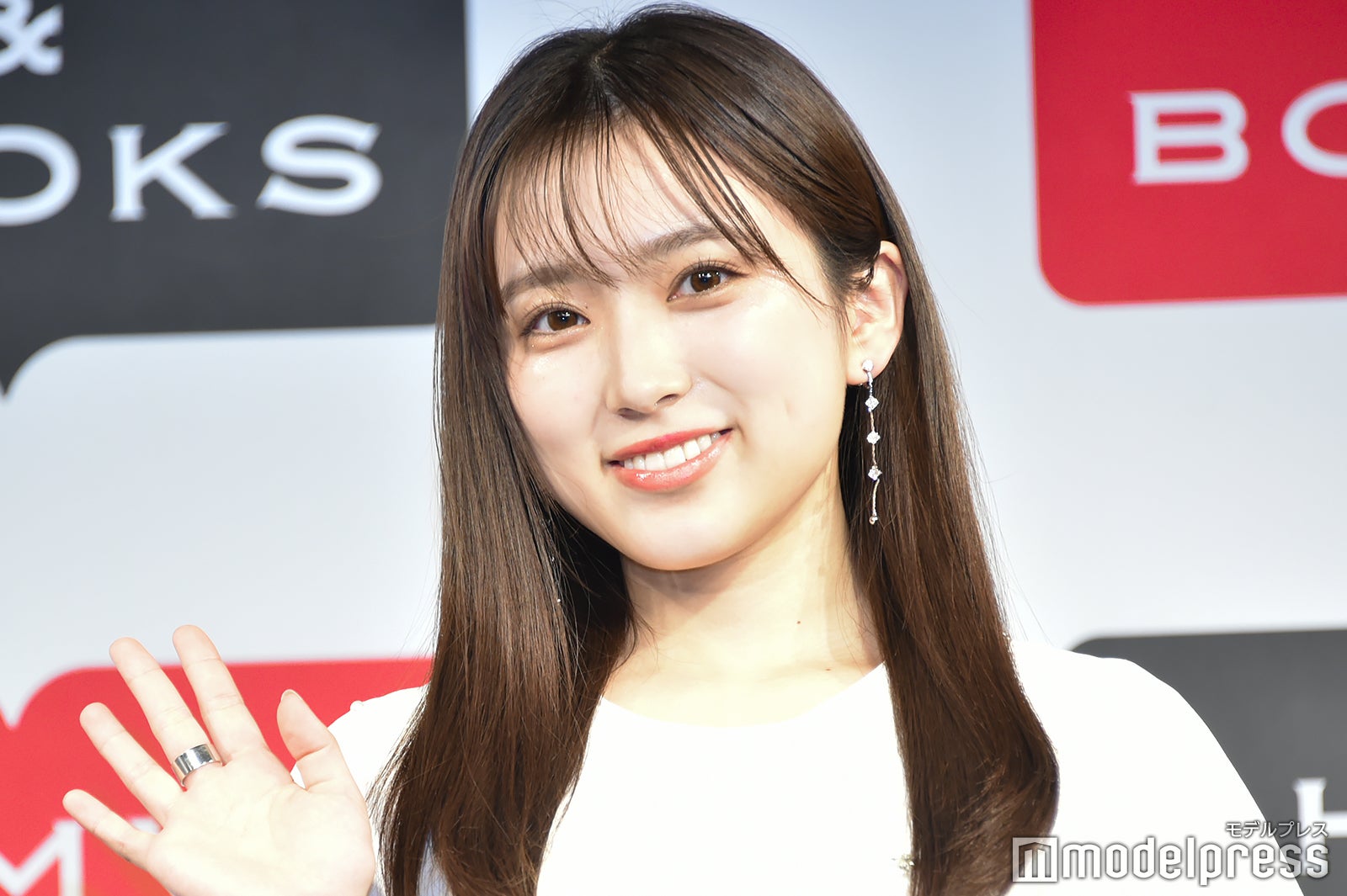 矢吹奈子（C）モデルプレス