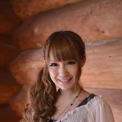 三方優加さん(18歳、大阪府在住)