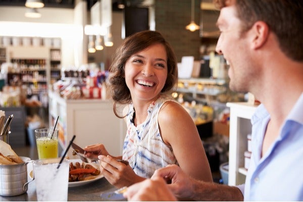 男性が虜になる 笑顔の瞬間 4つ その可愛い笑顔 もっと見せて モデルプレス