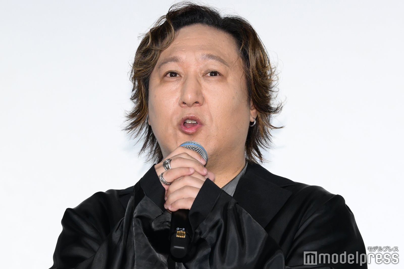 加瀬康之（C）モデルプレス