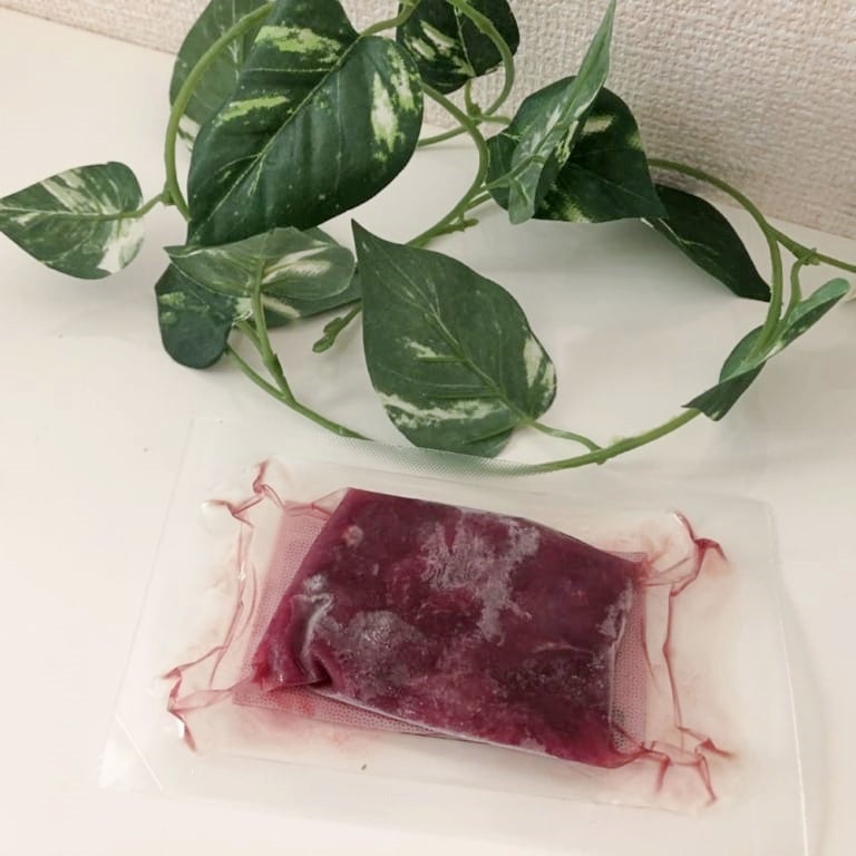 業スーの馬肉をキレイに飾った画像