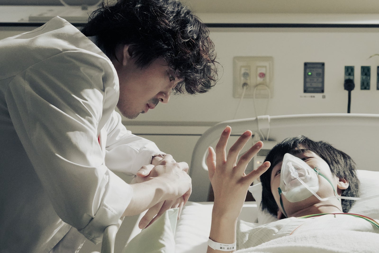 若葉竜也、島村龍乃介「アンメット ある脳外科医の日記」第2話より（C）カンテレ