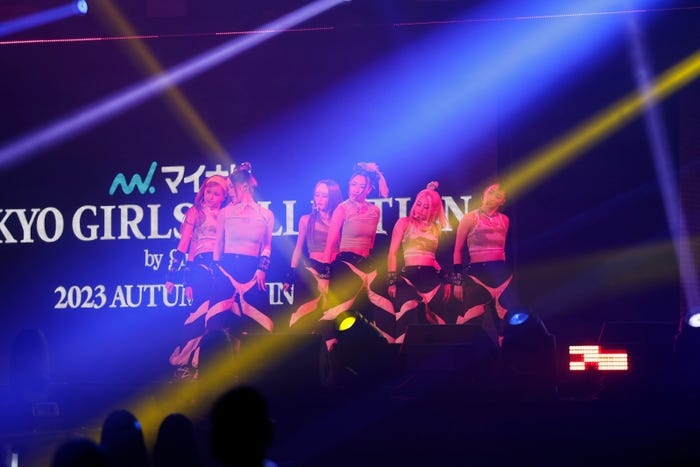 XG(C)マイナビ TOKYO GIRLS COLLECTION 2023 AUTUMN/WINTER