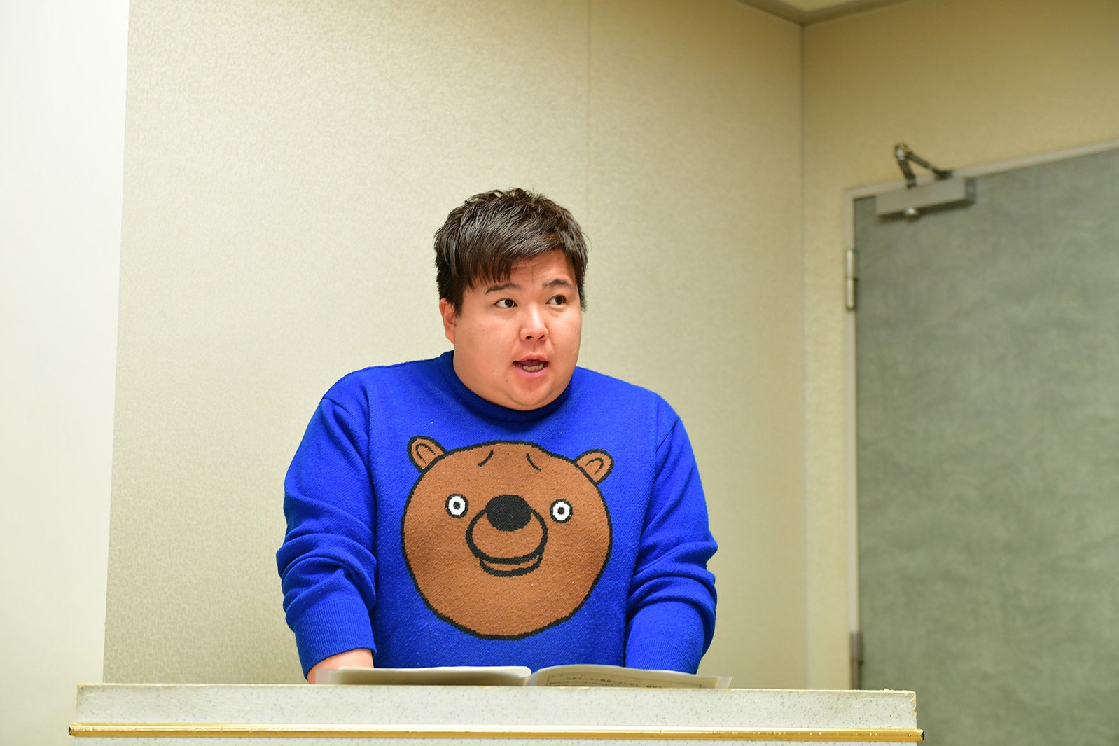 西代洋（画像提供：よしもとクリエイティブ・エージェンシー）