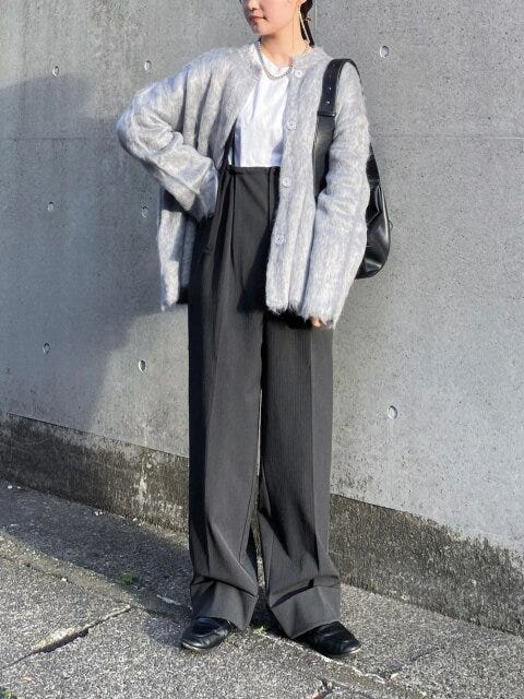 大人のワイドパンツコーデ