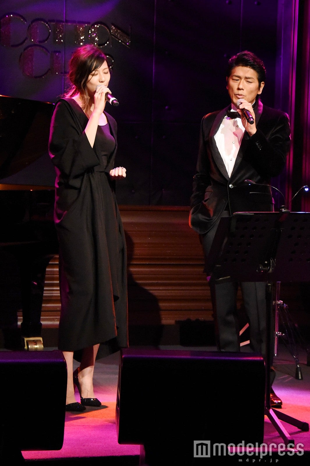 西内まりや、高橋克典 （C）モデルプレス