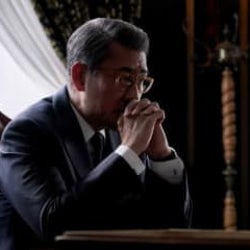 『華麗なる一族』劇中カット解禁 万俵家&阪神銀行の豪華セットにも注目