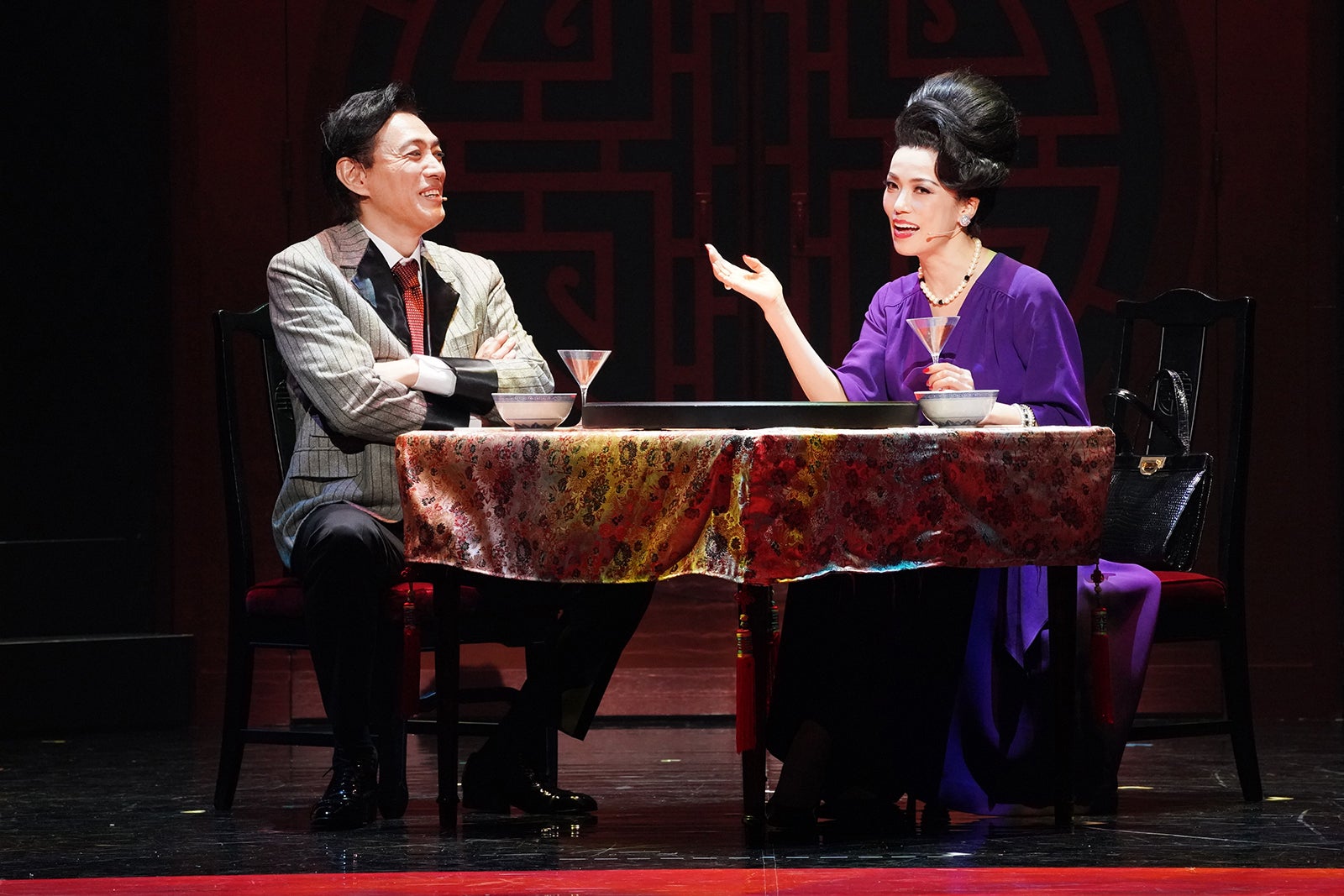 ミュージカル「FLOWER DRUM SONG」より（C）エイベックス・エンタテインメント株式会社／撮影：岩田えり