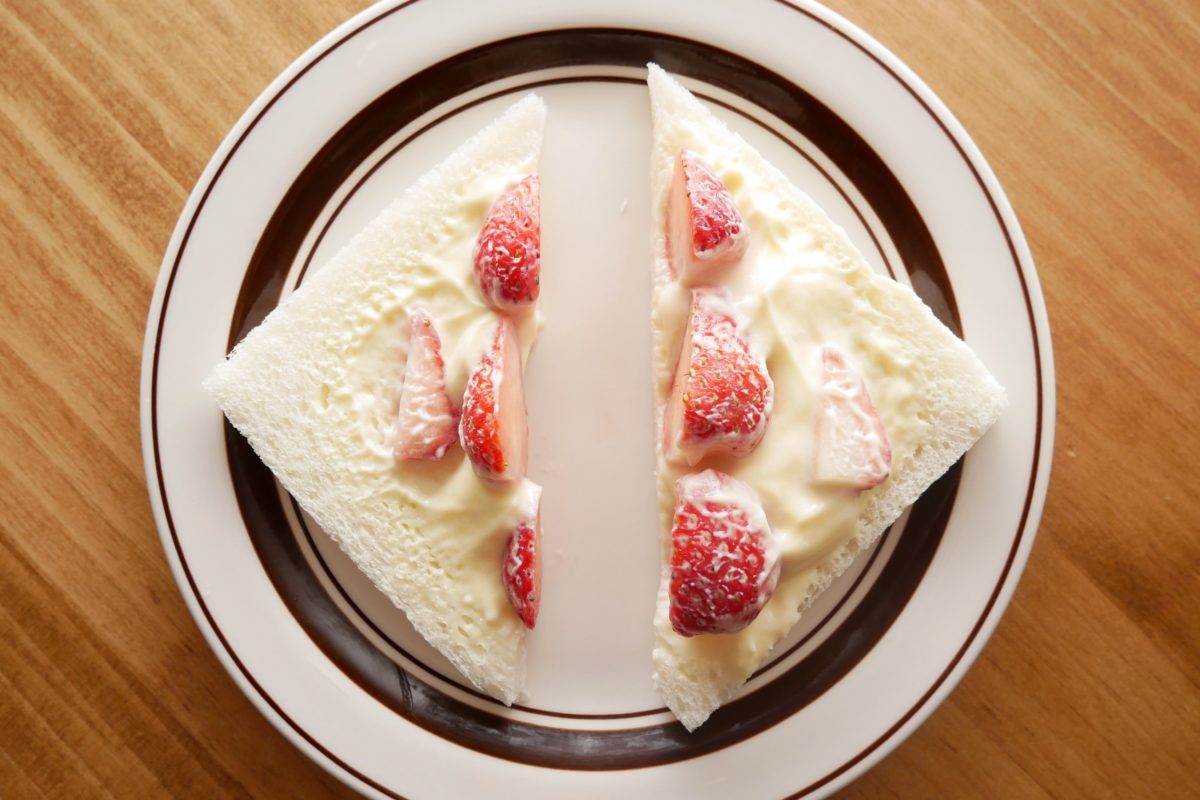 いちごカスタードサンド