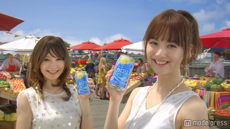 佐々木希、YOUも絶賛の「カロリ。」新CM完成　　「食べちゃいたいほど可愛い」　