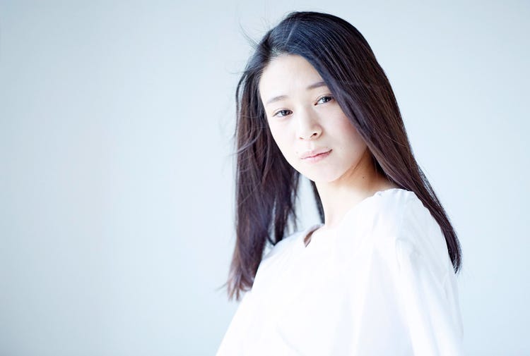 知らなきゃヤバい ネクストブレイクモデル Miuの透明感に釘づけ モデルプレス 知らなきゃヤバい ネクストブレイクモデル Miuの透明感に釘づけ モデルプレス