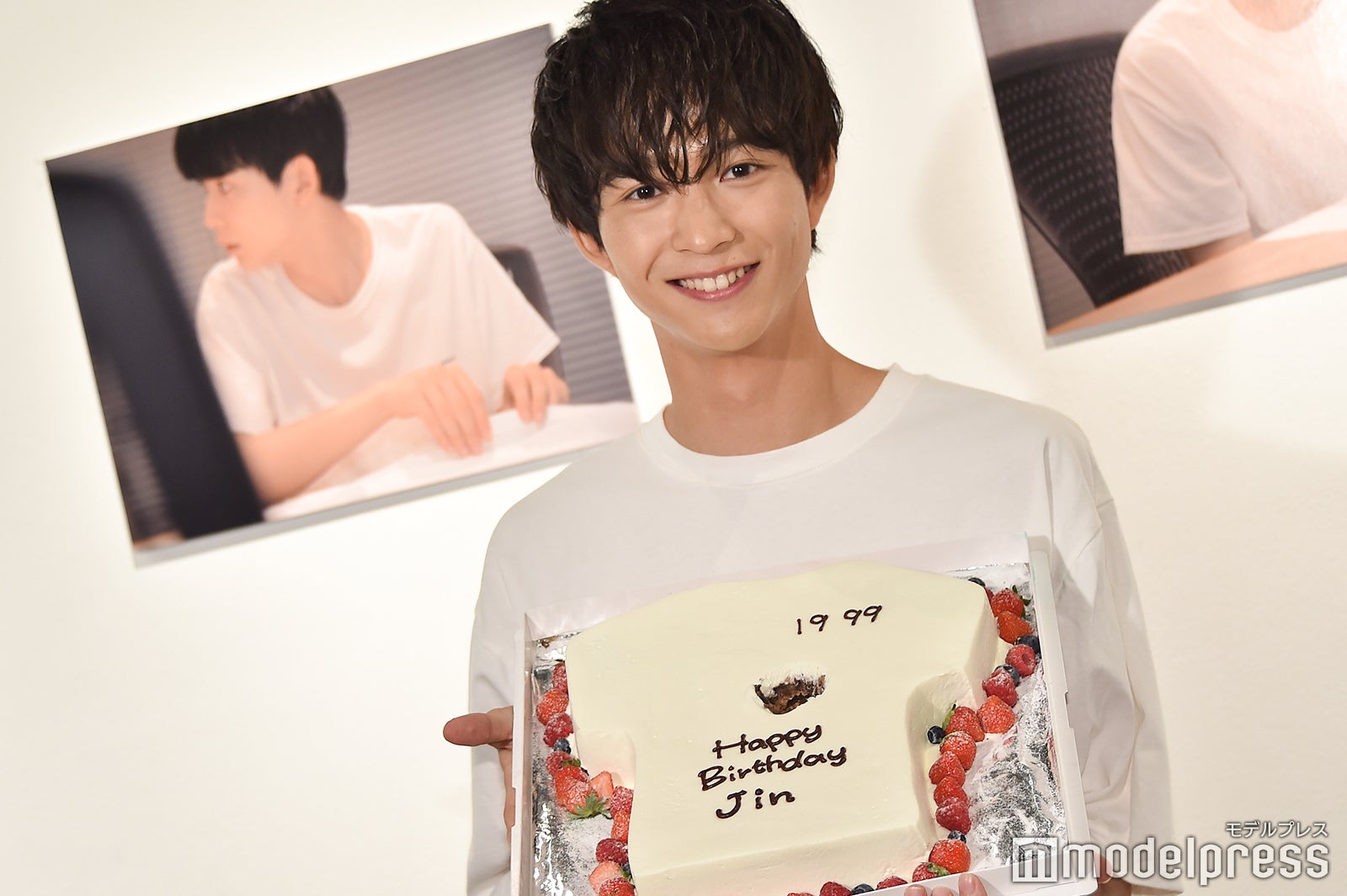 鈴木仁バースデーイベント専用 黒髪・19歳になった鈴木仁を直撃 大学エピソード・髪型チェンジ