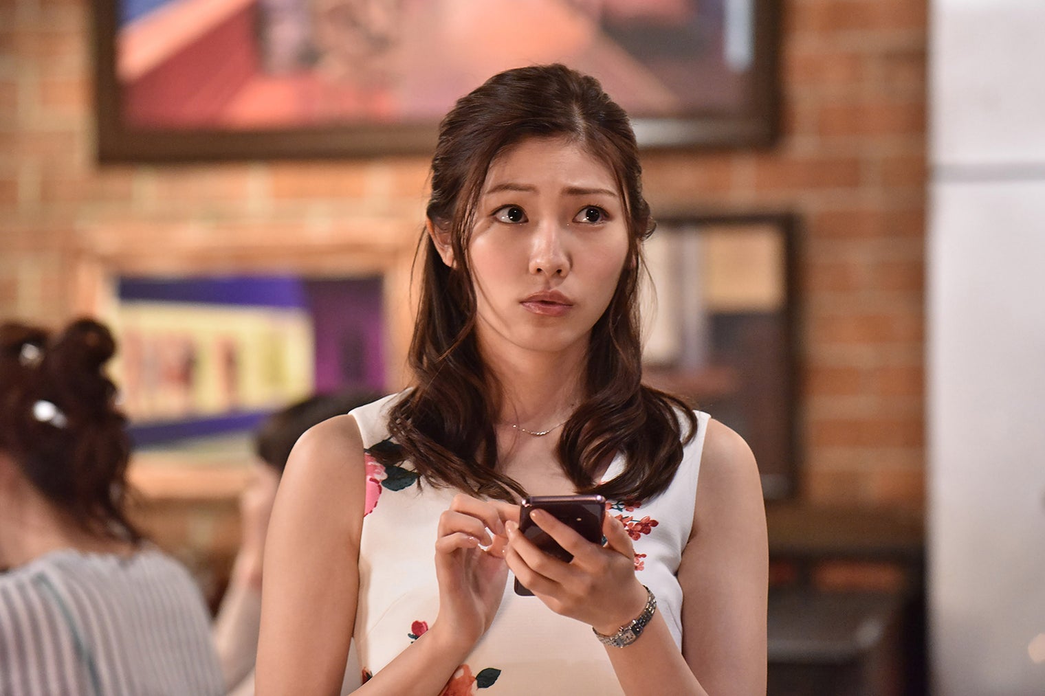 波瑠&吉沢亮、奇跡の再会 話題のCM美女・立石晴香も合コン参戦<サバイバル・ウェディング>