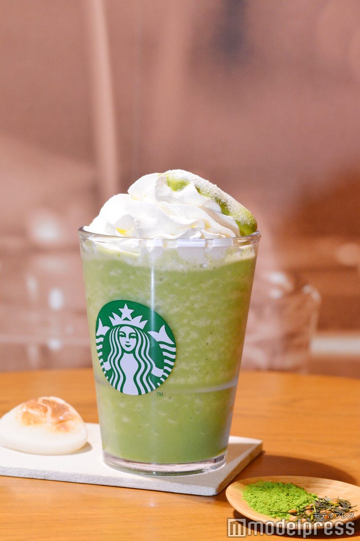 抹茶玄米茶 もち フラペチーノ(C)モデルプレス