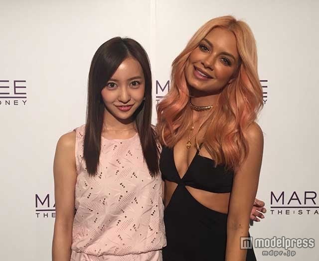 板野友美、新天地で人気DJと対面