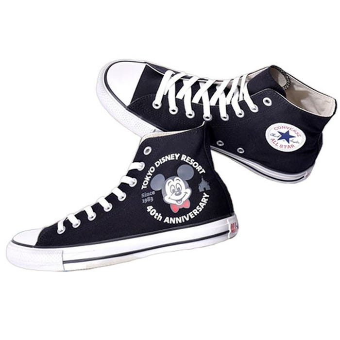スニーカー 〈CONVERSE ALL STAR 40 HI〉¥14,000(C)Disney