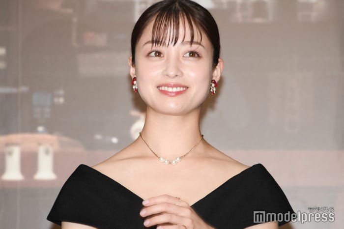 橋本環奈(C)モデルプレス