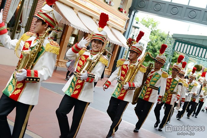 東京ディズニーランドバンド