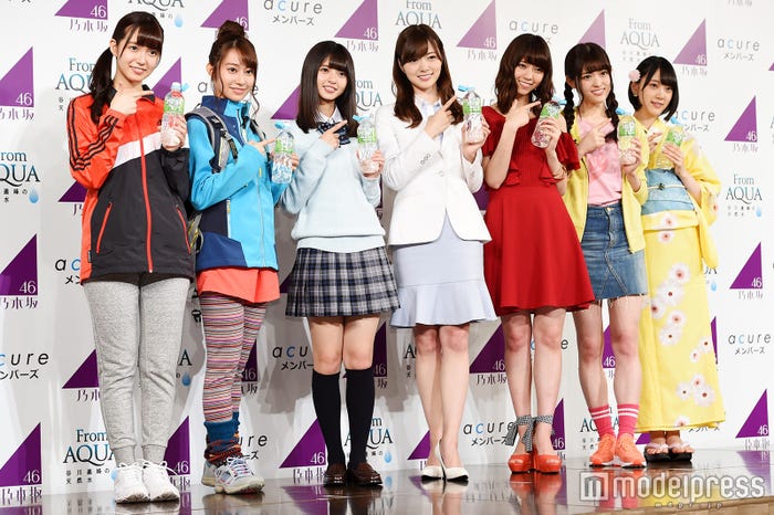 乃木坂46(左から)中元日芽香、桜井玲香、齋藤飛鳥、白石麻衣、西野七瀬、松村沙友理、堀未央奈(C)モデルプレス