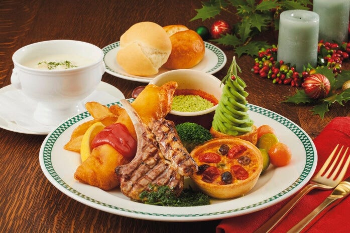 「フィネガンズバー＆グリル」のクリスマス・アイリッシュセット 3000円　画像提供：ユニバーサル・スタジオ・ジャパン