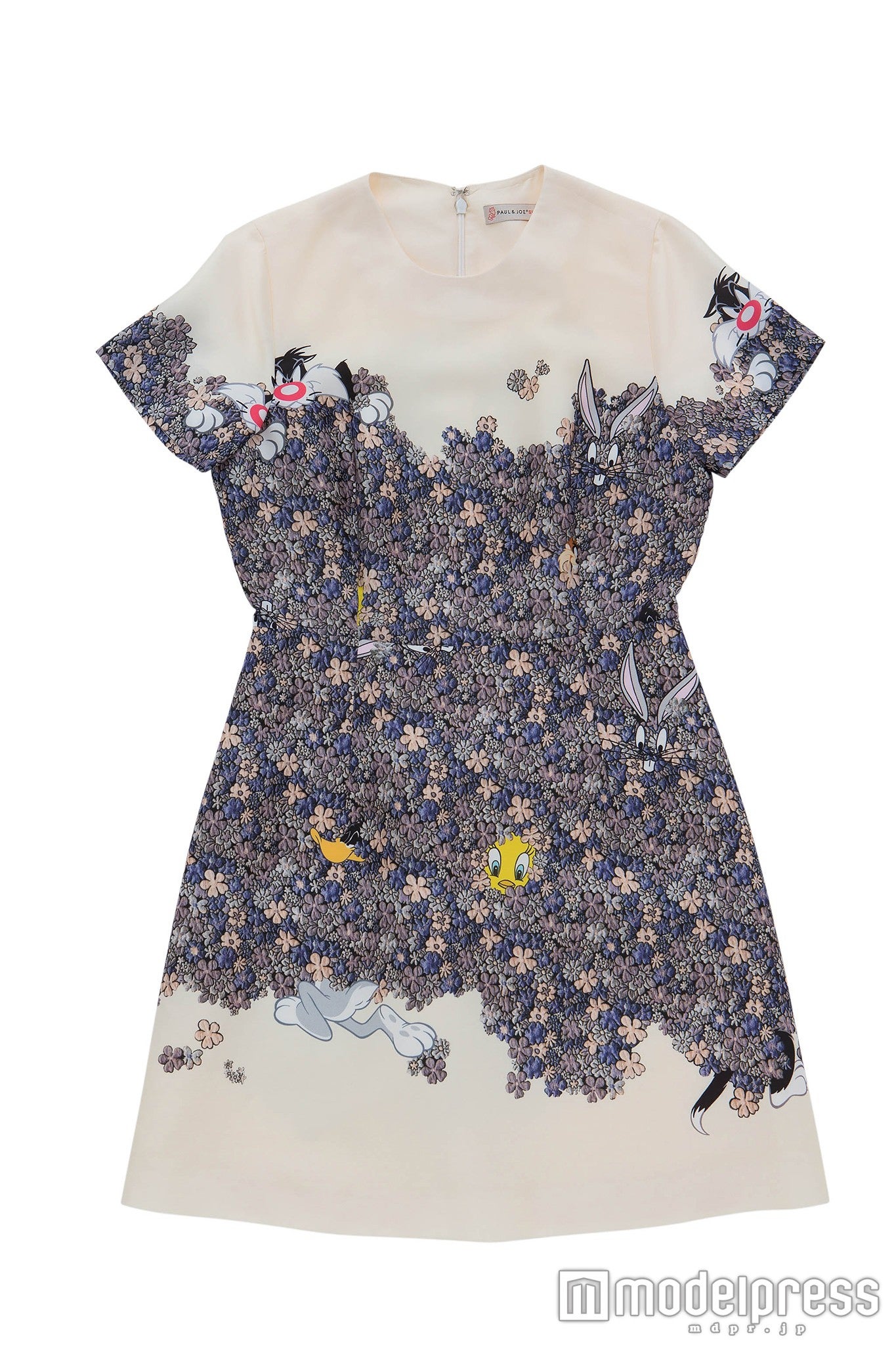 ￥49,000／LOONEY TUNES and all related characters and elements（C)＆TM Warner Bros. Entertainment Inc.（s16）