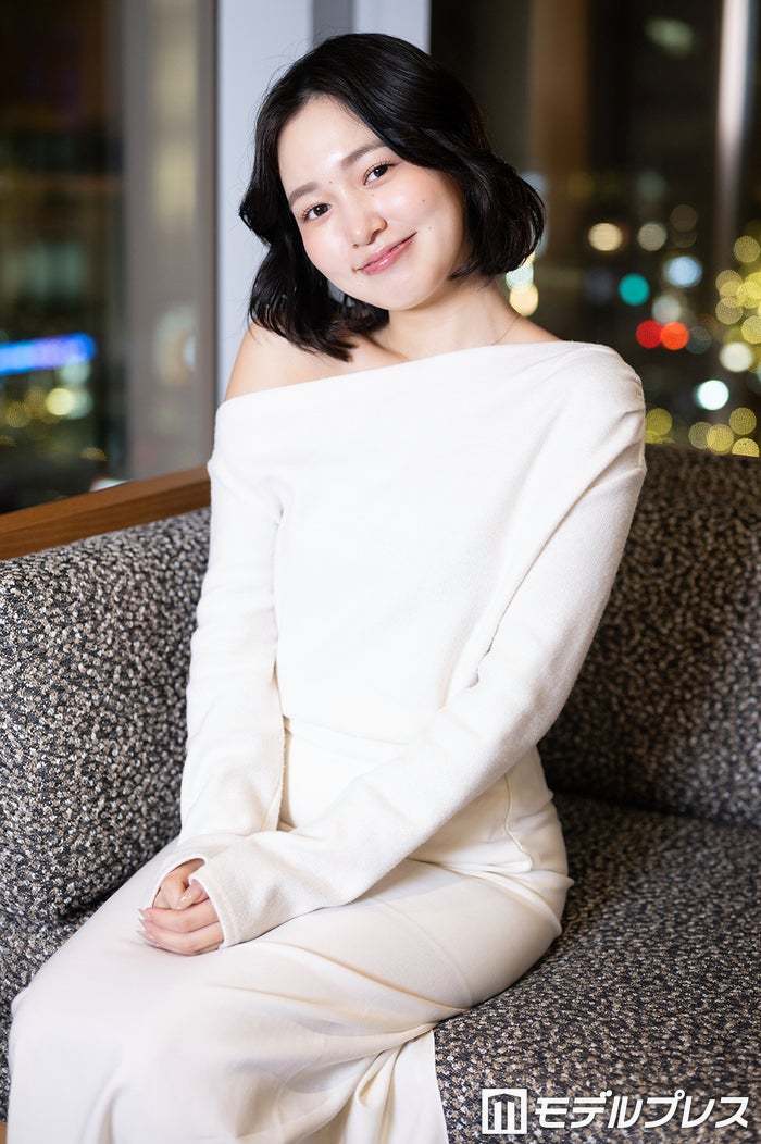 「オフライン ラブ」ミミ、金髪に大胆チェンジ「雰囲気変わる」「海外ガール風で可愛い」と注目集まる