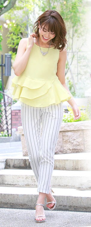 裾チュールノースリーブペプラムブラウストップス「神戸レタス」790円(税込)