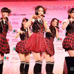 モデルプレス - 指原莉乃らHKT48、ミニスカで「会いたかった」