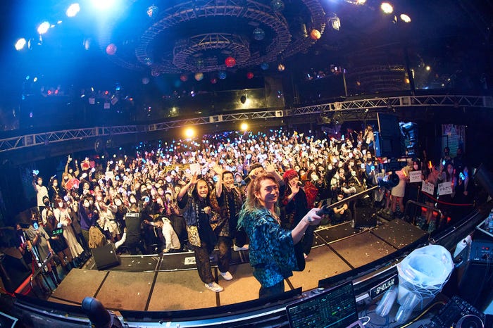 「レペゼン恐怖のカウントダウンライブ ~ガチで生配信~」(提供写真)