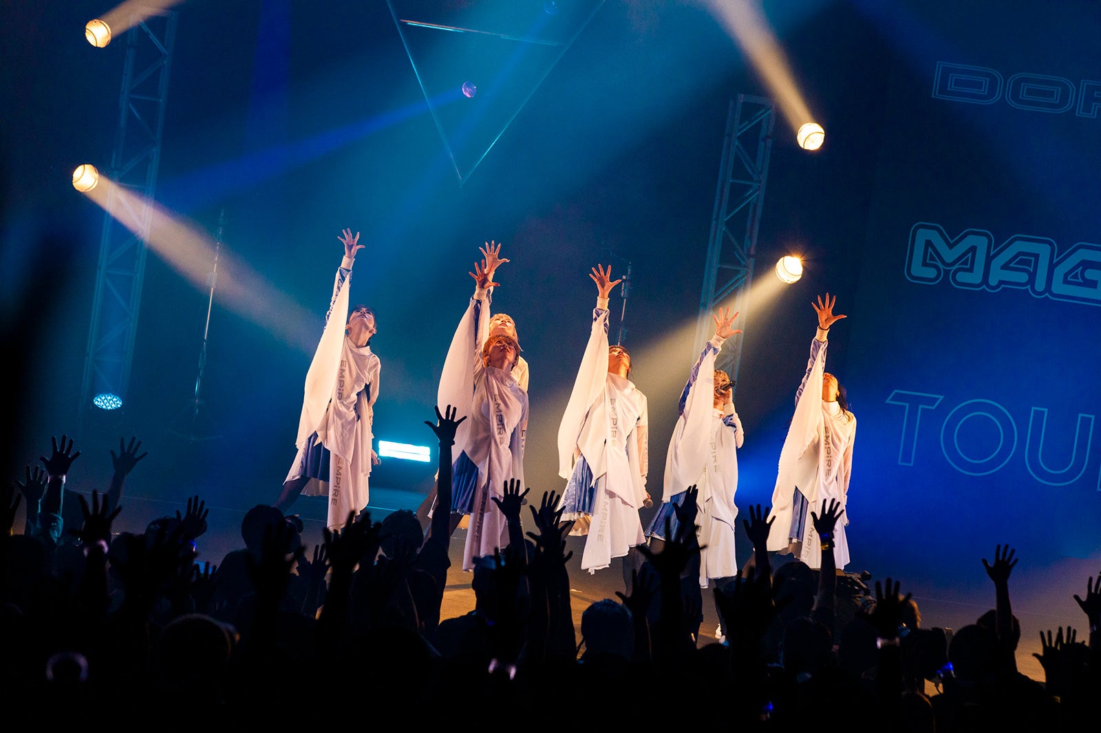 EMPiRE（ExWHYZ）（提供写真）