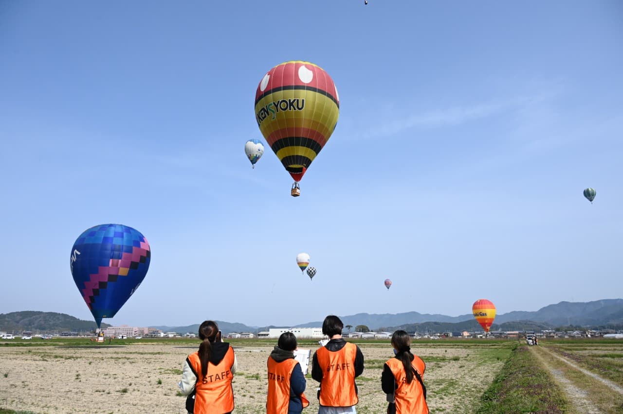 【亀岡】予約殺到の空の祭典「バルーンフェスティバル」が京都・亀岡で2026年4月に開催決定！