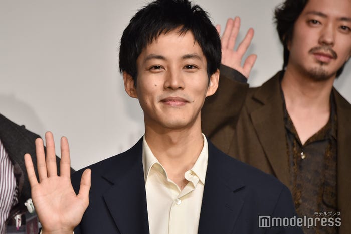 松坂桃李 (C)モデルプレス