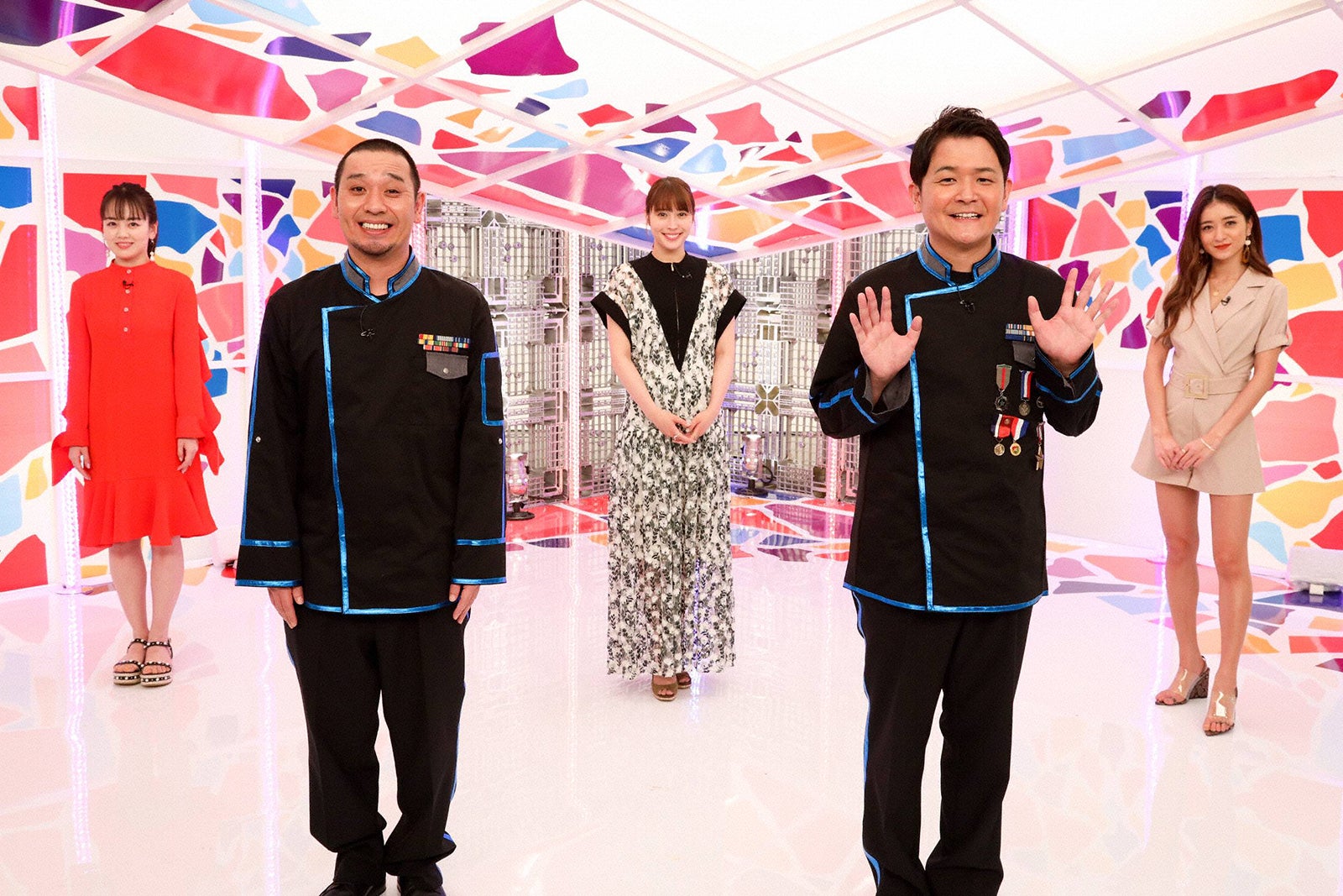 （左から）伊原六花、大悟、広瀬アリス、ノブ、みちょぱ（C）フジテレビ