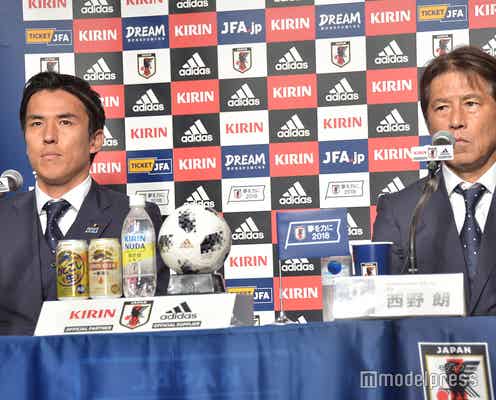 <W杯日本代表帰国 会見全文/前編>“小さい選手”の熱い存在、長谷部誠が振り返る4年、西野朗監督がかけた言葉…