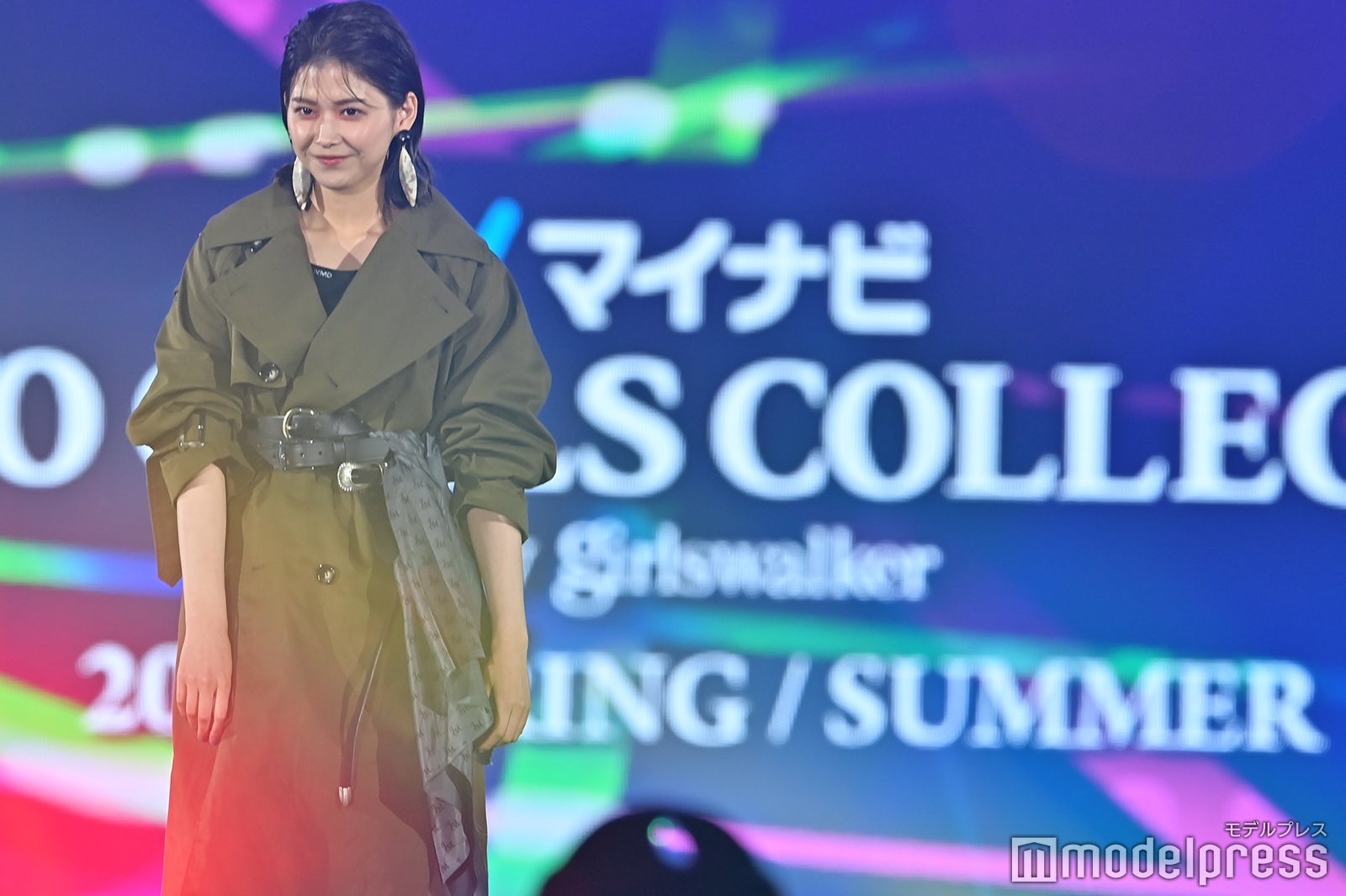 渡邉理佐（C）モデルプレス