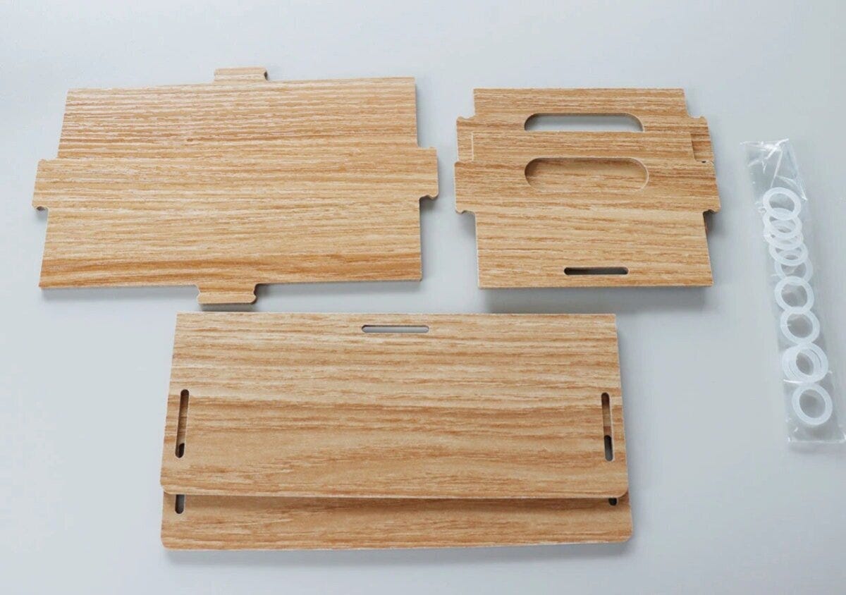 ダイソーの組立式収納BOX