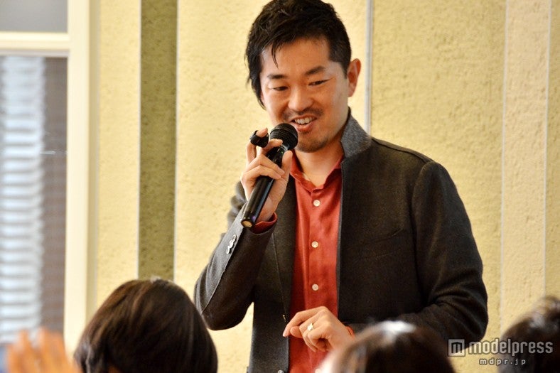 「大切なひとへの伝え方」をテーマに特別講座を行った佐々木圭一氏